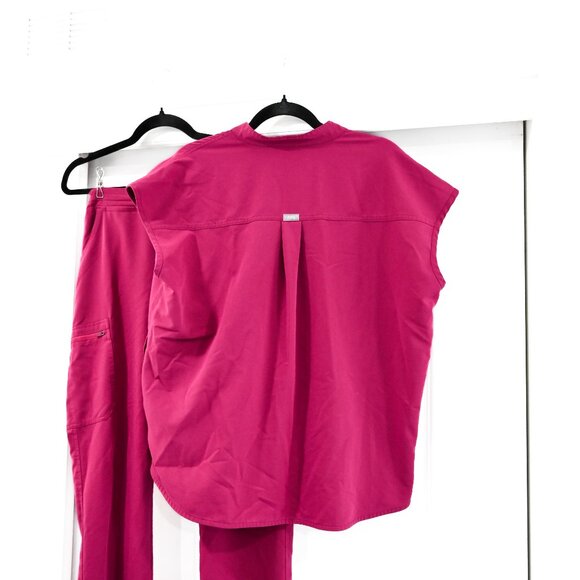 Figs Women's Pink Track Pants & Joggers - Picture 3 of 6